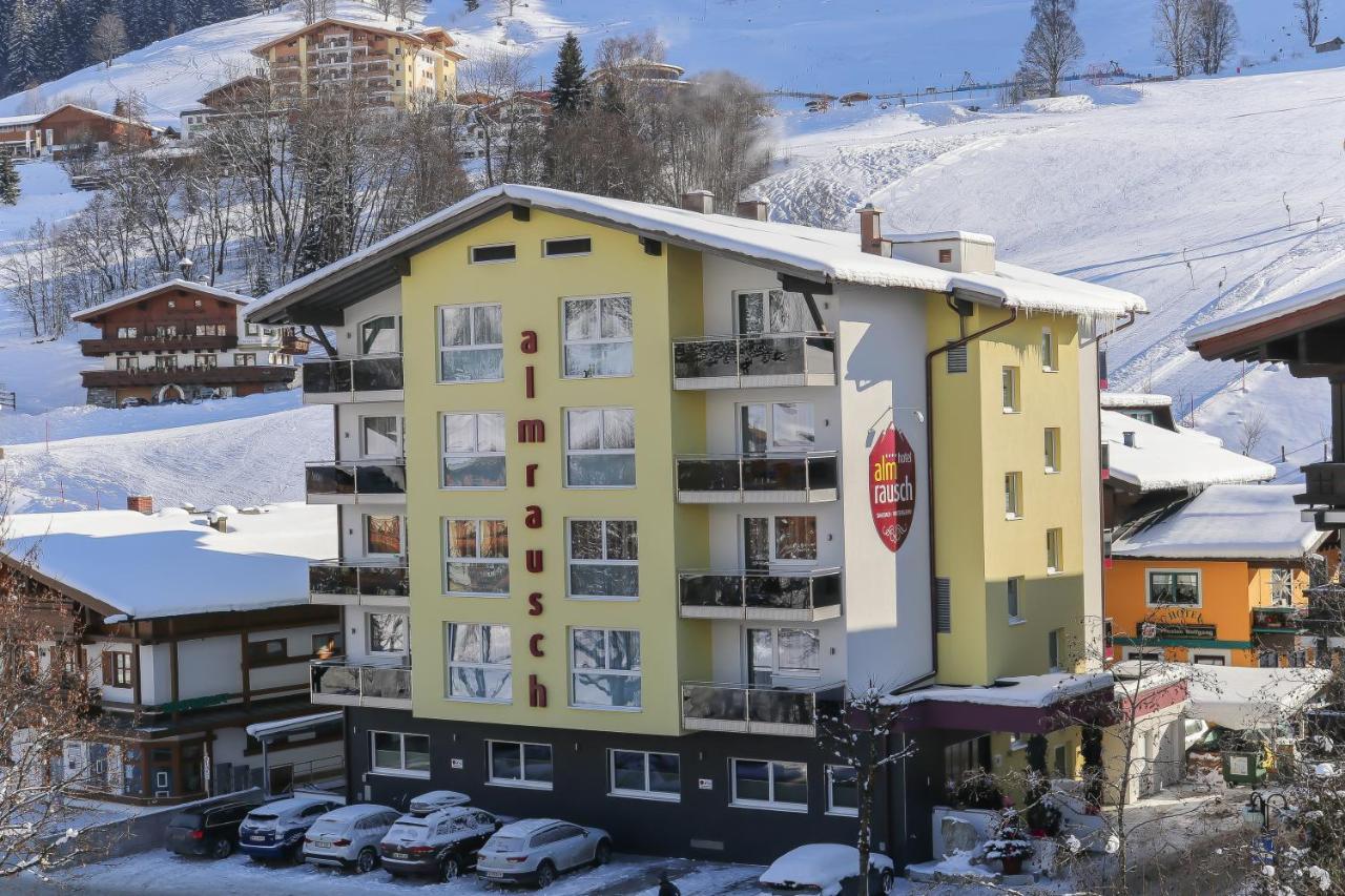 Hotel Almrausch Saalbach-Hinterglemm Exterior photo